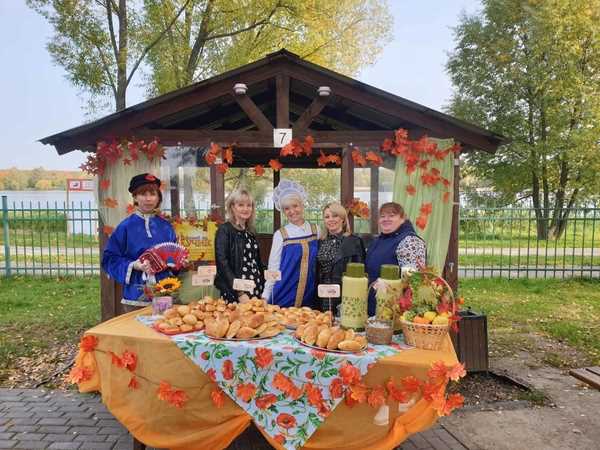 Дегустация разнообразных пирогов